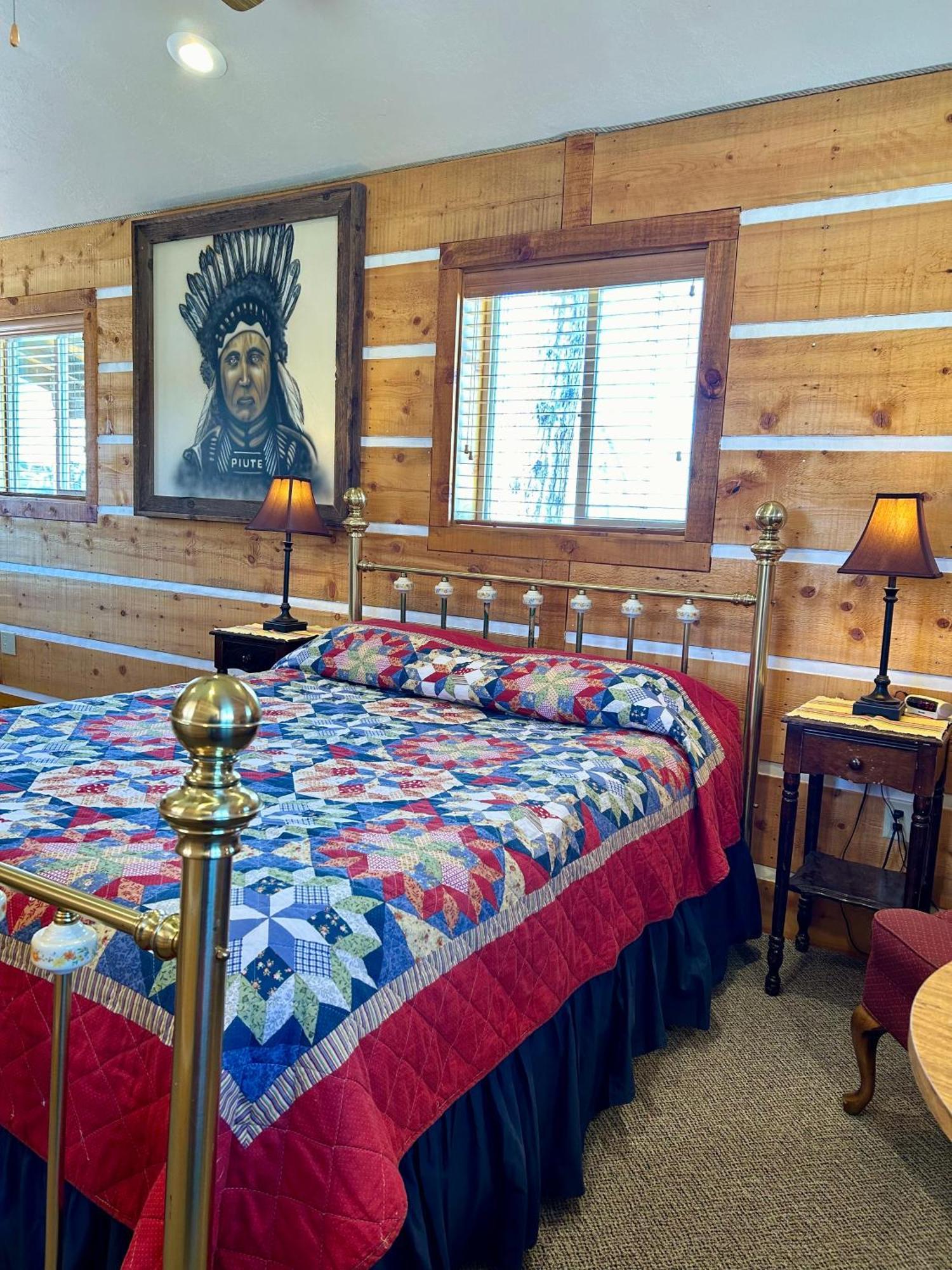 Moore'S Old Pine Inn Marysvale المظهر الخارجي الصورة